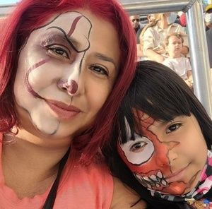 Meet your Posher, Adriana